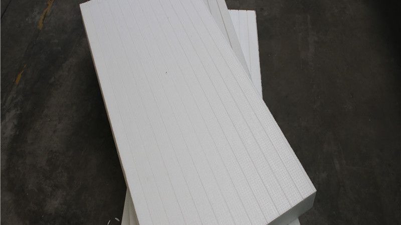 外墙保温材料选购指南：耐用性关键因素深度解析